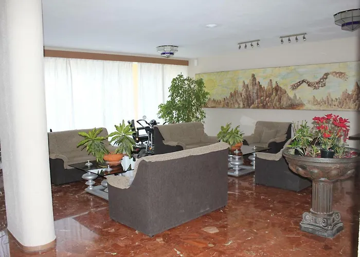 Aguila 110 아파트