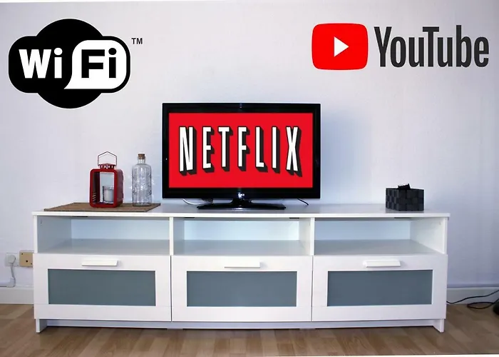 Aguila 110 아파트 베날마데나코스타